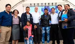 Familias victimas del conflicto recibieron vivienda nueva como regalo de Navidad Familias victimas del conflicto recibieron vivienda nueva como regalo de Navidad