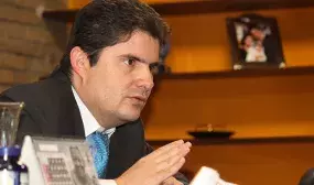 Cifras de cemento gris demuestran que programas de vivienda siguen impulsando la economia Cifras de cemento gris demuestran que programas de vivienda siguen impulsando la economia