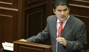 Minvivenda explicó en plenaria de la Cámara de Representantes las acciones adelantadas frente a la sequía y desabastecimiento de agua en el país Minvivenda explicó en plenaria de la Cámara de Representantes las acciones adelantadas frente a la sequía y desabastecimiento de agua en el país