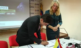 Minvivienda y Países Bajos firman memorando de entendimiento para fortalecer los sectores de agua y saneamiento básico Minvivienda y Países Bajos firman memorando de entendimiento para fortalecer los sectores de agua y saneamiento básico