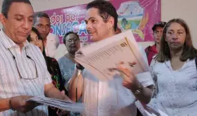 400 familias pobres de Fonseca, Guajira, recibieron títulos de propiedad