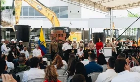 FOTOGRAFIA COMUNICADO GOBIERNO NACIONAL ANINCIA MEDIDAS PARA FAMILIAS DAMNIFICADAS EN  RISARALDA 01