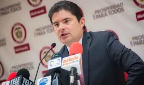 A un día de vencerse el plazo, Minvivienda advierte que aún faltan 42 municipios por realizar el reporte de su información presupuestal 2013