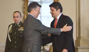 Luis Felipe Henao se posesionó como Ministro de Vivienda