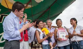 Más familias pobres del Valle del Cauca recibieron hoy sus viviendas gratis
