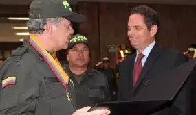 Ministro Vargas Lleras exalta labor de la Policía Nacional