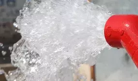 Ministro de Vivienda insta a que intereses particulares no primen sobre los generales y así poder llevar agua potable a los sincelejanos