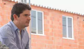 Ministro de Vivienda sortea mañana 1.241 casas gratis en Cali y abre salas de ventas para 1.419 hogares en el Quindío