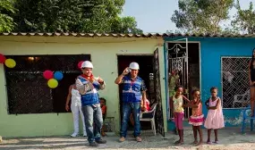 Minvivienda celebra los 45 de FONADE con la historia de las familias del Pozón en Cartagena