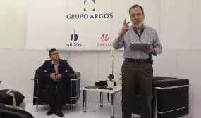 Minvivienda presentó en el Foro Urbano Mundial su programa de mejoramiento integral de barrios y una propuesta para incorporar el paisaje cultural cafetero en los planes de ordenamiento territorial