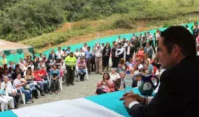 "Por buen camino avanza solución del problema de agua en Manizales" : Vargas Lleras