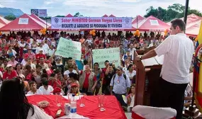 Santos y Vargas Lleras lanzan página web para seguimiento al programa de las viviendas gratis