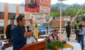 Vargas Lleras invitó a alcaldes y gobernadores a habilitar suelo para nuevo Programa de Vivienda Social