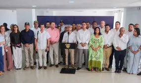FOTOGRAFIA GOBIERNO DESTRABA PROYECTOS DE AGUA EN LA GUAJIRA 01