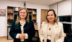 FOTOGRAFIA MINVIVIENDA Y SUPER INDUSTRA Y COMERCIO PROTEGEN DERECHOS POR ALZA DEL SALARIO MINIMO