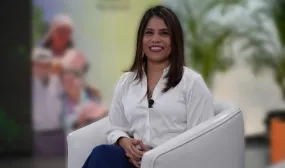 FOTOGRAFÍA VICEMINISTRA DE VIVIENDA