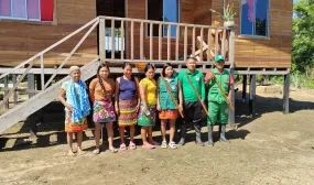 FOTOGRAFÍA COMUNIDAD INDÍGENA TANELA, BENEFICIARIOS DE MEJORAMIENTOS DE VIVIENDA EN CHOCO
