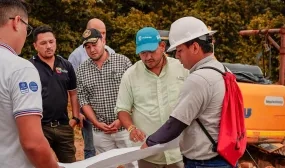 FOTOGRAFIA VISITA A CONSTRUCCION PTAR VILLA CAROLA