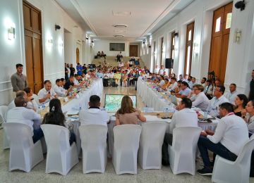FOTOGRAFÍA MINISTERIO DE VIVIENDA CIUDAD Y TERRITORIO EN DIÁLOGO DEPARTAMENTAL OTAA