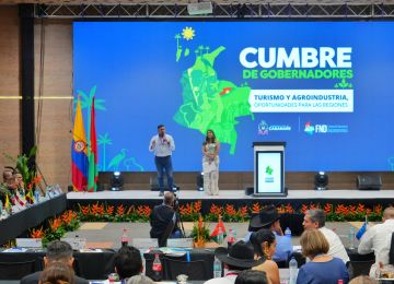 FOTOGRAFÍA AUDITORIO CUMBRE DE GOBERNADORES, YOPAL CASANARE
