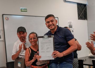 FOTOGRAFÍA VICEMNISTRO INDE AGUA Y SANEAMIENTO BASICO EN INICIO DE OBRAS DE PARQUE RECREO DEPORTIVO EN VILLAVICENCIO META