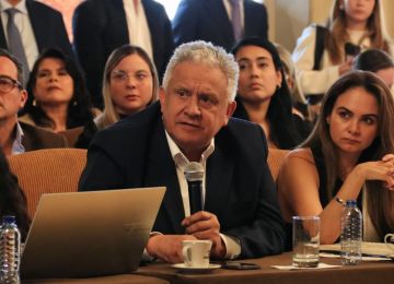 FOTOGRAFIA COMUNICADO ESTRATEGIA TODOS PONEN 04