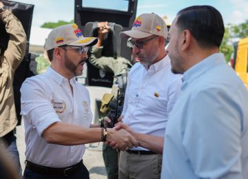 FOTOGRAFIA COMUNICADO GOBIERNO NACIONAL ANINCIA MEDIDAS PARA FAMILIAS DAMNIFICADAS EN  RISARALDA 04