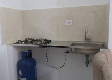 FOTOGRAFIA GOBIERNO HABILITAR RECURSOS DE LAS CAJAS DE COMPENSACIÓN PARA LA RECONSTRUCCION 02