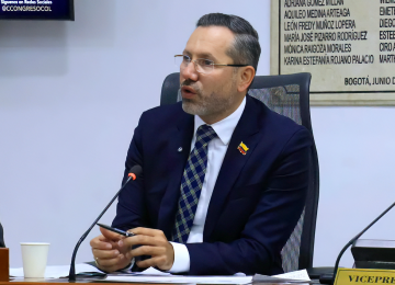 FOTOGRAFIA COMUNICADO MINVIVIENDA PLANTEA AUMENTO PROGRESIVO DE RECURSOS PARA REACTIVAR LA VIVIENDA 03