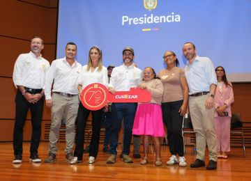 FOTOGRAFÍA LA RECONSTRUCCION AVANZA PARA 9 FAMILIAS DEL VALLE DEL CAUCA 01