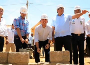 Minvivienda hizo recorrido por La Guajira para anunciar inversiones en materia de vivienda y revisar funcionamiento de las Pilas Publicas