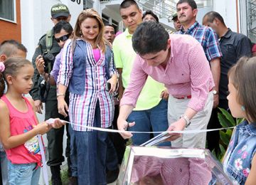 La Bienal Colombiana de Arquitectura premia proyecto de Minvivienda sobre “Modelo de Ocupación Departamental del Quindío”
