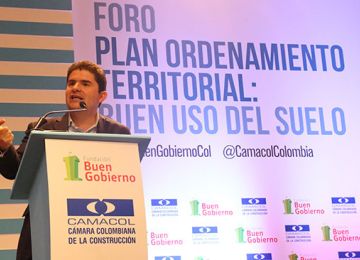 Minvivienda participa en el foro “Plan de Ordenamiento Territorial: buen uso del suelo”, que se realiza en Bogotá