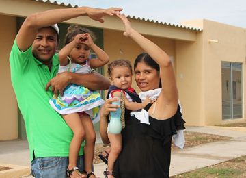 Con la entrega de hoy en Guajira se llega a 98 mil viviendas gratis terminadas