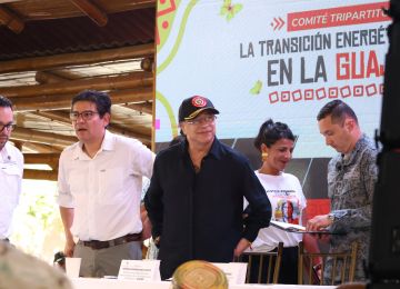 FOTOGRAFIA COMUNICADO PETRO ENTREGA AVANCES DE ACUEDUCTO EN RIOACHA 01