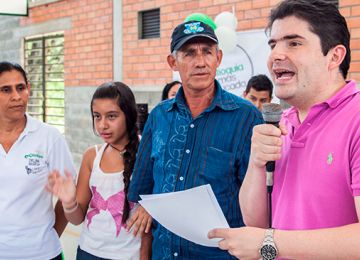 23.200 familias de Antioquia han logrado formalizar sus viviendas y predios durante el Gobierno del Presidente Santos