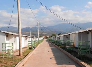 Minvivienda lidera hoy mesa de trabajo para buscar soluciones definitivas para las problematicas presentadas en la Urbanizacion Roman Gomez Ovalle en Villanueva, La Guajira