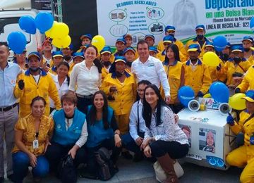 Por primera vez organizacion de recicladores en Popayan recibio pago oficial por sus servicios