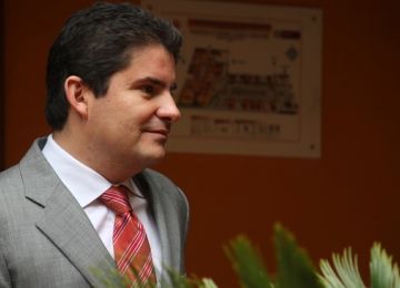 Ministro de Vivienda repudia atentando del ELN que dejo a Arauca sin agua