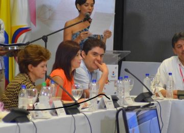 Minvivienda invitó a alcaldes a construir territorios inteligentes en cumbre de Alcaldes de ciudades capitales