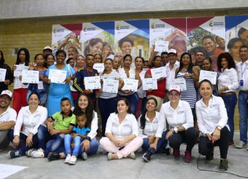 Exitoso taller de liderazgo con beneficiarios del proyecto Ciudad Equidad en Santa Marta