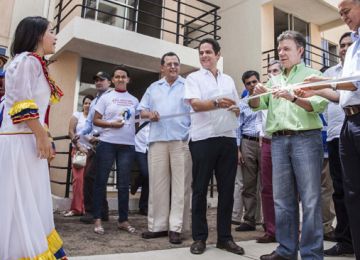 Con las 320 de Valledupar, Gobierno ya ha entregado 2015 viviendas gratis
