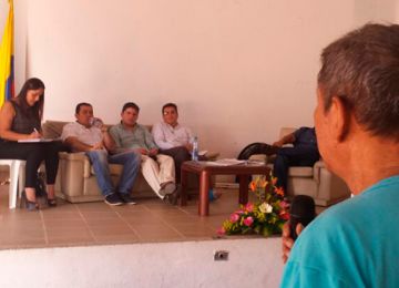 Minvivienda en diálogo directo con la comunidad de Puerto López, Meta