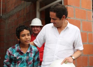 No tengo ningún problema con la administración de Bogotá: Vargas Lleras
