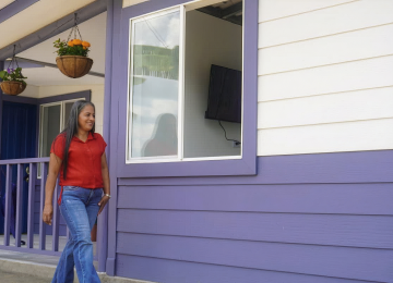 FOTOGRAFIA COMUNICADO GOBIERNO NACIONAL ENTREGA PRIMERA VIVIENDA DE AFECTADOS EN ANTIOQUIA