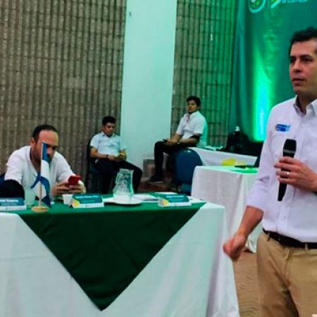 Viceministro de agua, Jose Acero, durante la Cumbre de Alcaldes de La Guajira. Foto: Alcides Escobar (MVCT)