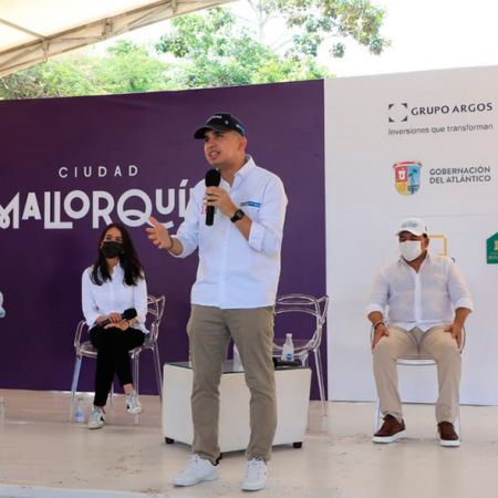 El ministro Jonathan Malagón destacó la dinámica del sector edificador en Atlántico. Foto: René Valenzuela (MVCT)