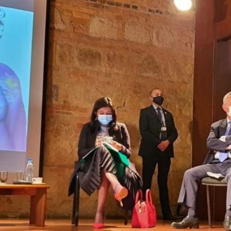 Sesión de la Alta Instancia de Género del Gobierno, donde se anunció que el programa Vivienda Social para el Campo beneficiará a más de 1.900 mujeres con vivienda nueva en 2021. Foto: Consejería presidencial para la Estabilización y la Consolidación