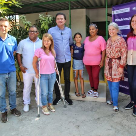 En Soledad, Atlántico, 327 familias se están beneficiando con el programa Cambia Mi Casa, con el cual se mejoran las viviendas. Fotos: Sharon Durán (MVCT).