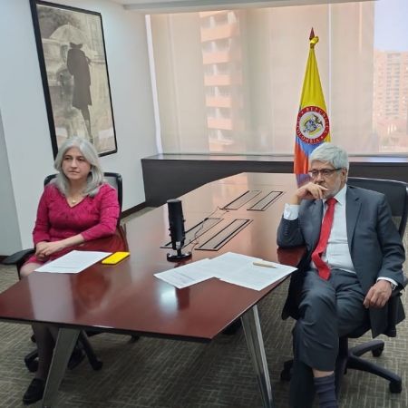 La ministra de Vivienda, Ciudad y Territorio, Catalina Velasco, y el ministro de Comercio, Industria y Turismo, Germán Umaña, durante su participación en el lanzamiento de la Alianza para la Prosperidad Económica de las Américas (APEP). Foto: Archivo MVCT.